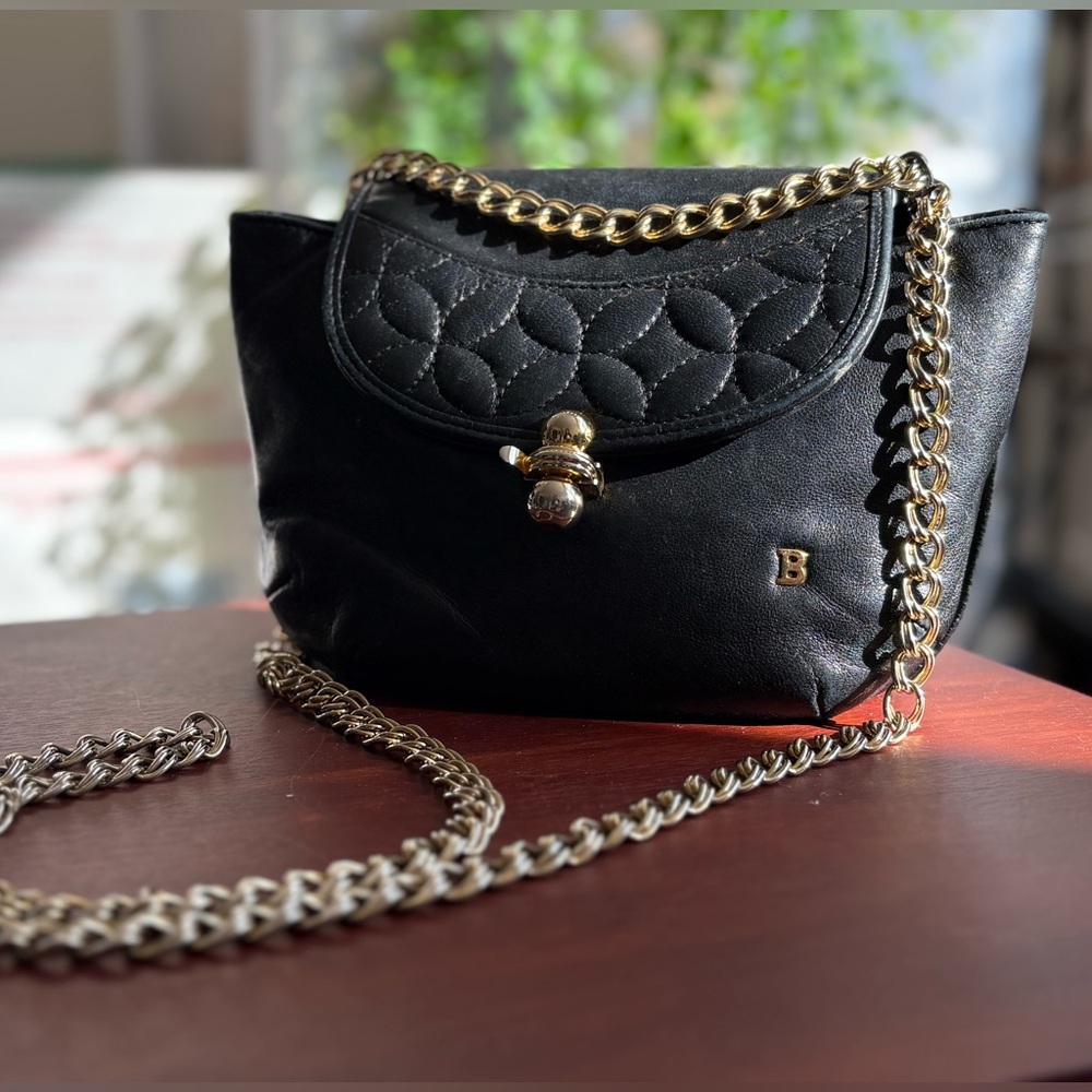 Bally Italian Leather | RARE Vintage Quilted Black Leather Bag | Unique Clasp - Picture 2 of 12